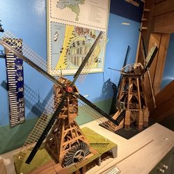 De Adriaan - Interior tour of the Dutch Windmill - a model.