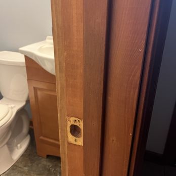 Ice's Handy Man Services - we no longer have the plate on the door frame to allow the door to shut - Handyman Near Me