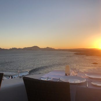 Sunset Monalisa - Mediterranean Near Me - Cabo San Lucas, BCS Sunset Monalisa - Mediterranean Near Me - Cabo San Lucas, BCS