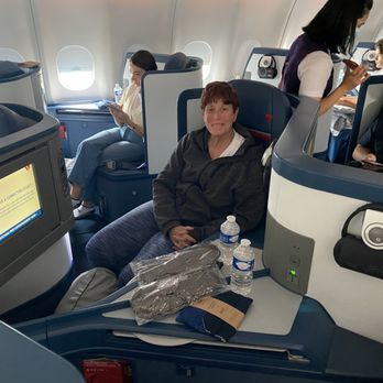 Delta Air Lines - Enjoying Priority 1 - Airlines Near Me - Gatwick, WSX