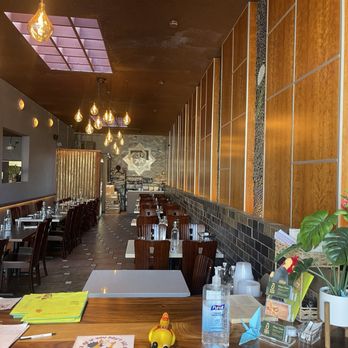 Khao Hom - Inside - Thai Near Me - Hayward, California