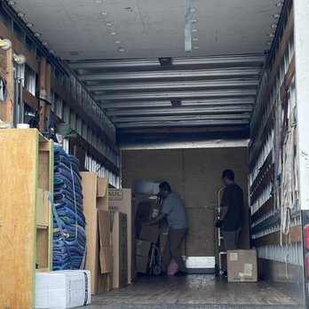 Everlasting Moving - 26-foot truck - Movers Near Me - Sunnyvale, California Everlasting Moving - 26-foot truck - Movers Near Me - Sunnyvale, California
