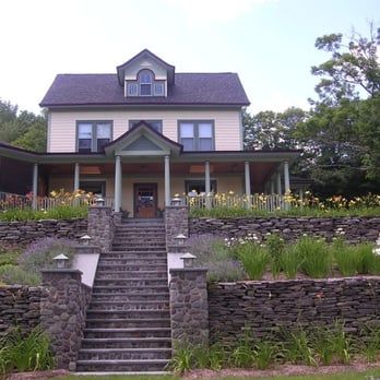 Breezy Hill Inn - Breezy Hill Inn in the spring - Bed & Breakfast Near Me - Fleischmanns, New York