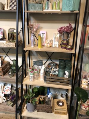 Vault + Vine by null