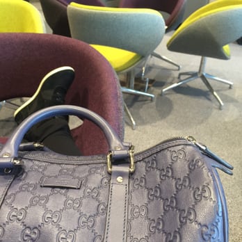 DAA Business Lounge - Cafes Near Me - Dublin, D