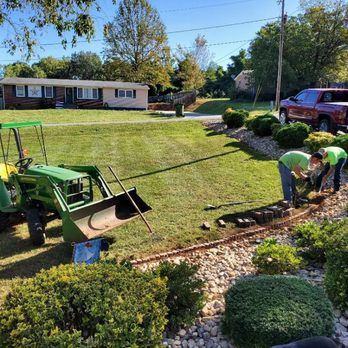 Slate Enterprise - Landscape edging - Landscaping Near Me - Roanoke, Virginia