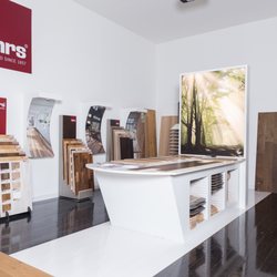 Floorstore - Kahrs Engineered Wood Display.