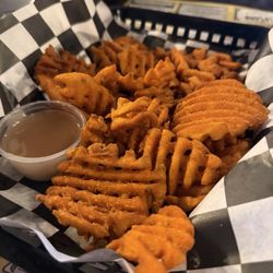 The Gin Mill - Sweet potato waffle fries