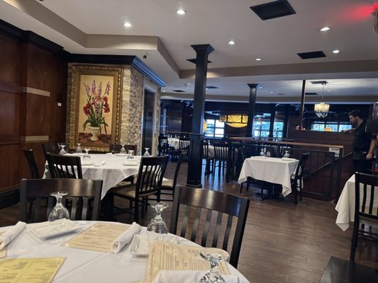 Downtown Louie's Grill by null