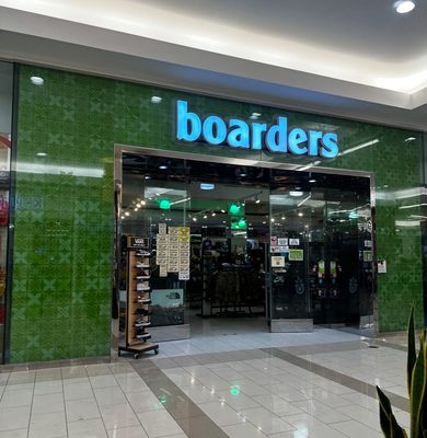 Boarders (skateshop) by null