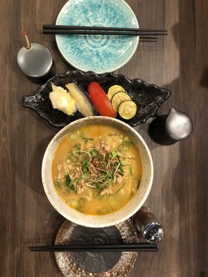 楽 Tanoshi Japanese Tapas and Sake Bar by null