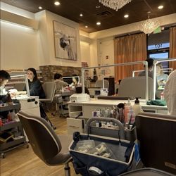 Galleria Nails