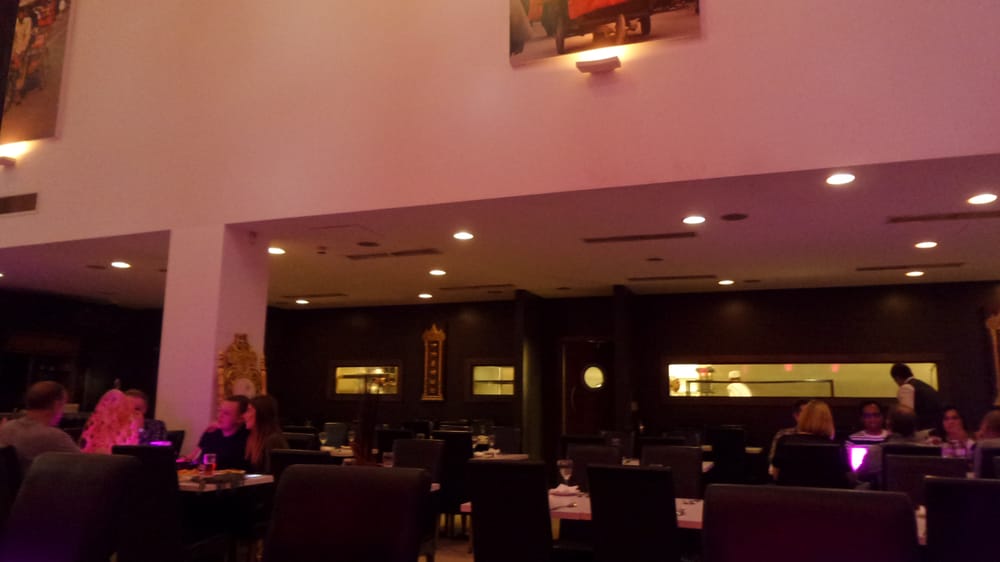 akbar-s-updated-september-2025-10-the-plaza-sheffield-south