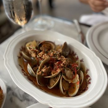 Carbone Vino - Spicy clams - Italian Near Me - Dallas, Texas Carbone Vino - Spicy clams - Italian Near Me - Dallas, Texas