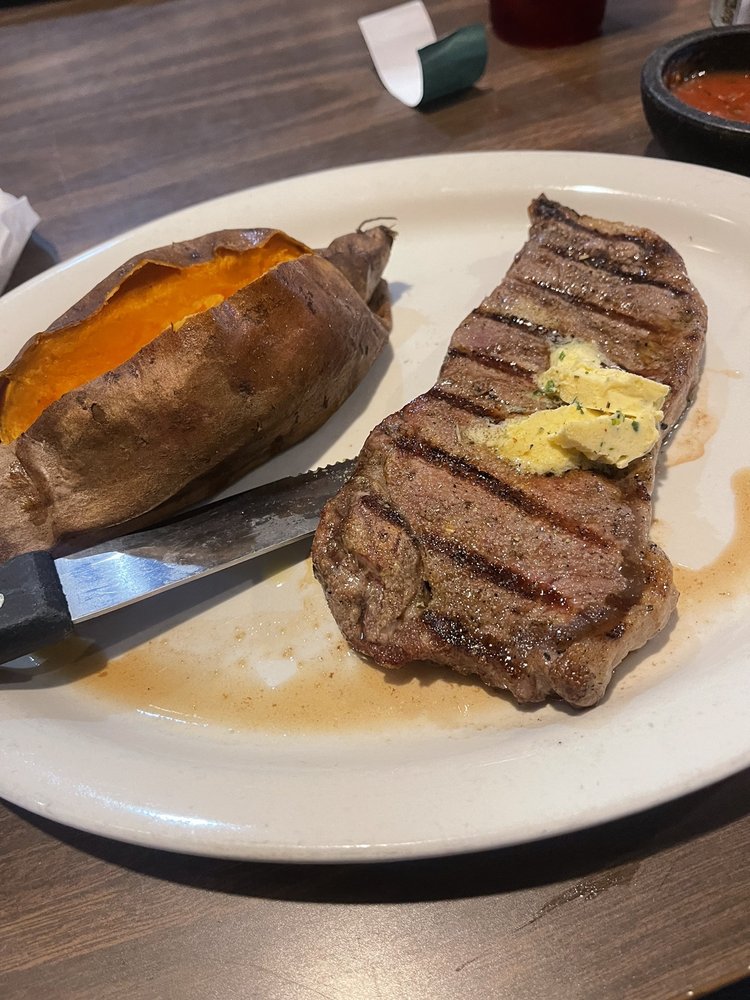 Sal's Steak and ribs