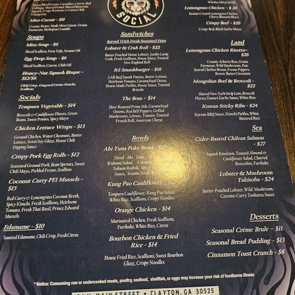 Lotsa food options Lotsa food options