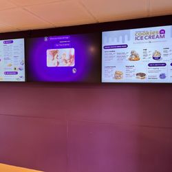 Insomnia Cookies