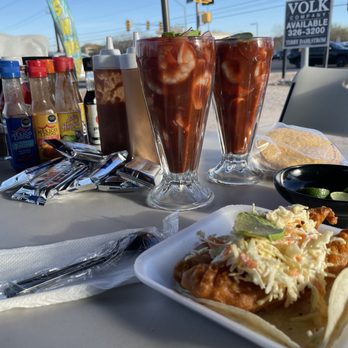Mira Mar Seafood - coctel de canmarones y taco pescado - Food Trucks Near Me - Tucson, Arizona Mira Mar Seafood - coctel de canmarones y taco pescado - Food Trucks Near Me - Tucson, Arizona