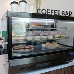 Breadly Bakery