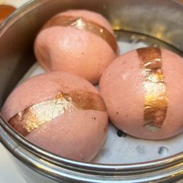 Sakula Egg Yolk Bun