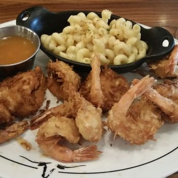 Saltgrass Steak House - Coconut Shrimp w/ mac & cheese - Steakhouses Near Me - Tulsa, Oklahoma Saltgrass Steak House - Coconut Shrimp w/ mac & cheese - Steakhouses Near Me - Tulsa, Oklahoma