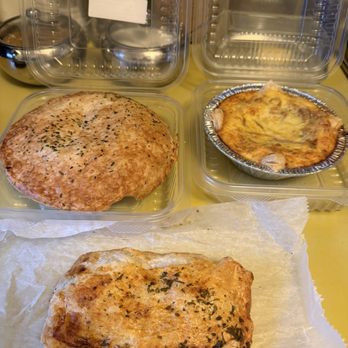 Pots And Pies - Chicken pot pie, Quiche Lorraine, beef stroganoff - Bakeries Near Me - Crystal Lake, Illinois Pots And Pies - Chicken pot pie, Quiche Lorraine, beef stroganoff - Bakeries Near Me - Crystal Lake, Illinois