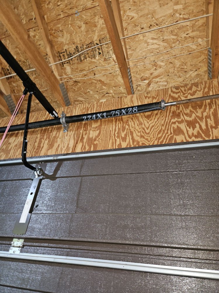 Westlake OH Garage Door Repair & Service - Garage Door Contractor in Westlake, OH