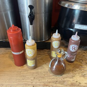 Rocklands Barbeque and Grilling- Arlington - Barbeque Near Me - Arlington, Virginia