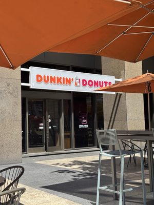 Dunkin' by null