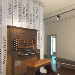 Bach Museum - Einst von Bach himself benutzter Spieltisch