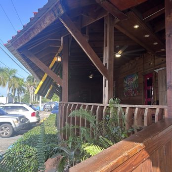 Carbón y Leña - Outside patio - Caribbean Near Me - Quebradillas, Puerto Rico