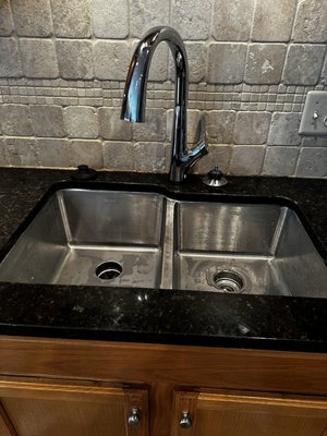 Bothum’s Plumbing Logo