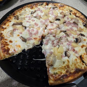 Railway Pizza - Built our own pizza. So cheesy. - Pizza Near Me - Bauxite, Arkansas Railway Pizza - Built our own pizza. So cheesy. - Pizza Near Me - Bauxite, Arkansas