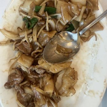 Li Wah - Beef ho fun - Dim Sum Near Me - Cleveland, Ohio Li Wah - Beef ho fun - Dim Sum Near Me - Cleveland, Ohio