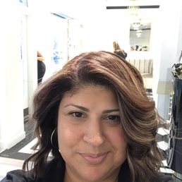 My beautiful blow out !!! Trendy waves? Yes please!