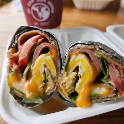 Lil Cow Cafe Bistro by null
