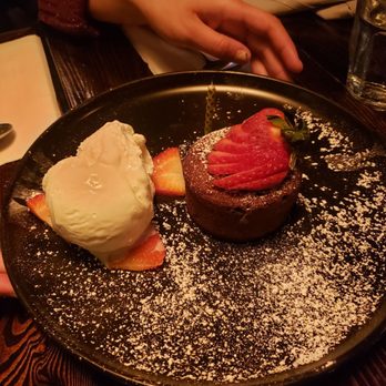 Blasteran - Chocolate lava cake - Asian Fusion Near Me - Culver City, California Blasteran - Chocolate lava cake - Asian Fusion Near Me - Culver City, California