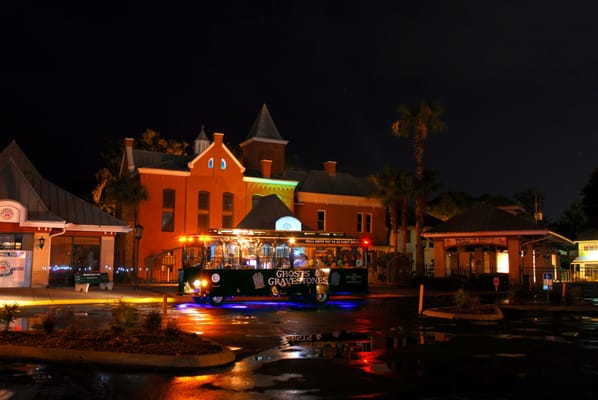 Ghosts & Gravestones Tour St. Augustine by null