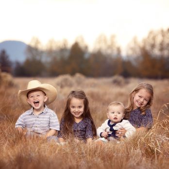Stanton Portrait Photography - Children's photography - Session Photography Near Me Stanton Portrait Photography - Children's photography - Session Photography Near Me