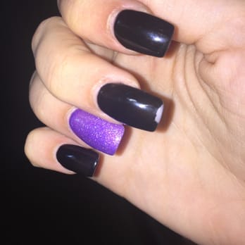 Shaina Nails - Barely 3 days later and already chipped... Gel full set... :( - Nail Salons Near Me - Houston, Texas