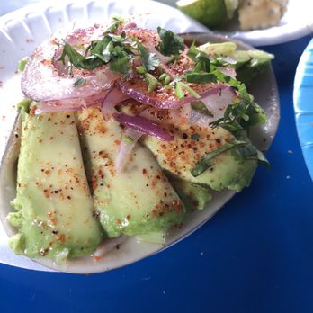 Mariscos El Ángel - Almejita $40 pesos - Street Vendors Near Me - Tijuana, BCN Mariscos El Ángel - Almejita $40 pesos - Street Vendors Near Me - Tijuana, BCN