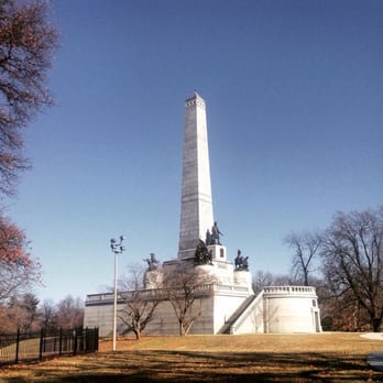 Lincoln Tomb - Land of Lincoln! - Landmarks & Historical Buildings Near Me - Springfield, Illinois Lincoln Tomb - Land of Lincoln! - Landmarks & Historical Buildings Near Me - Springfield, Illinois