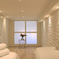 RUST. Massage - 2 comfortable and quiet couples massage rooms, we also offer deluxe arrangements