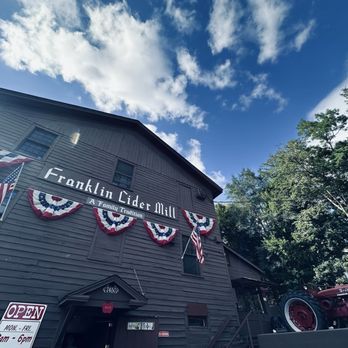 FRANKLIN CIDER MILL - Updated September 2025 - 437 Photos & 314 Reviews