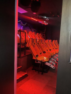 Palace Social by null