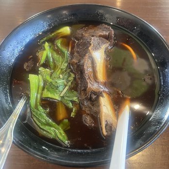 Dumpling Tops - beef rib noodle soup - Asian Fusion Near Me - South Pasadena, California