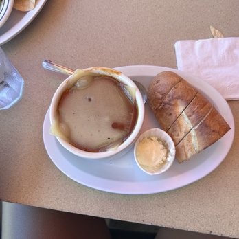 Sidewalk Cafe - Homemade Chili Or Vegan Chili Soup - Tacos Near Me - Venice, California