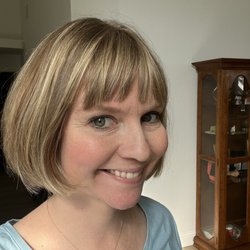 The Mane Room - Love my new Haircut & Color