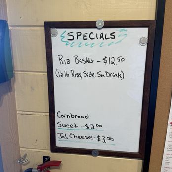 Buffalo Creek BBQ - Menu - Barbeque Near Me - Hillsboro, Texas Buffalo Creek BBQ - Menu - Barbeque Near Me - Hillsboro, Texas
