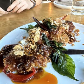 Di Fiora - CRISPY GARLIC CHICKEN ~ - Asian Fusion Near Me - Seattle, Washington Di Fiora - CRISPY GARLIC CHICKEN ~ - Asian Fusion Near Me - Seattle, Washington
